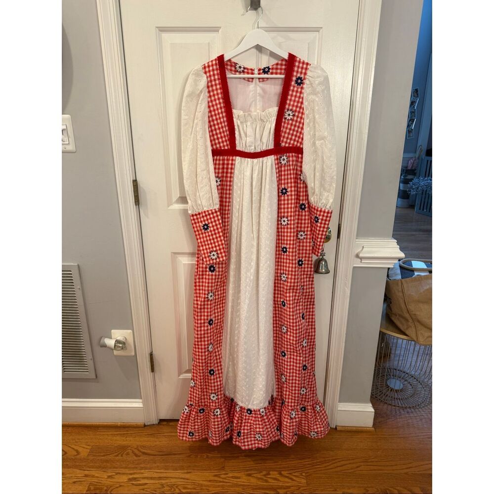 Vintage 1970’s Red Gingham Eyelet Floral Embroidered Maxi Dress sz 8